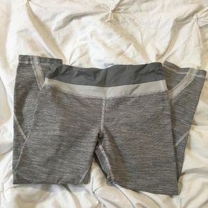 Lululemon Gray Cropped Leggings